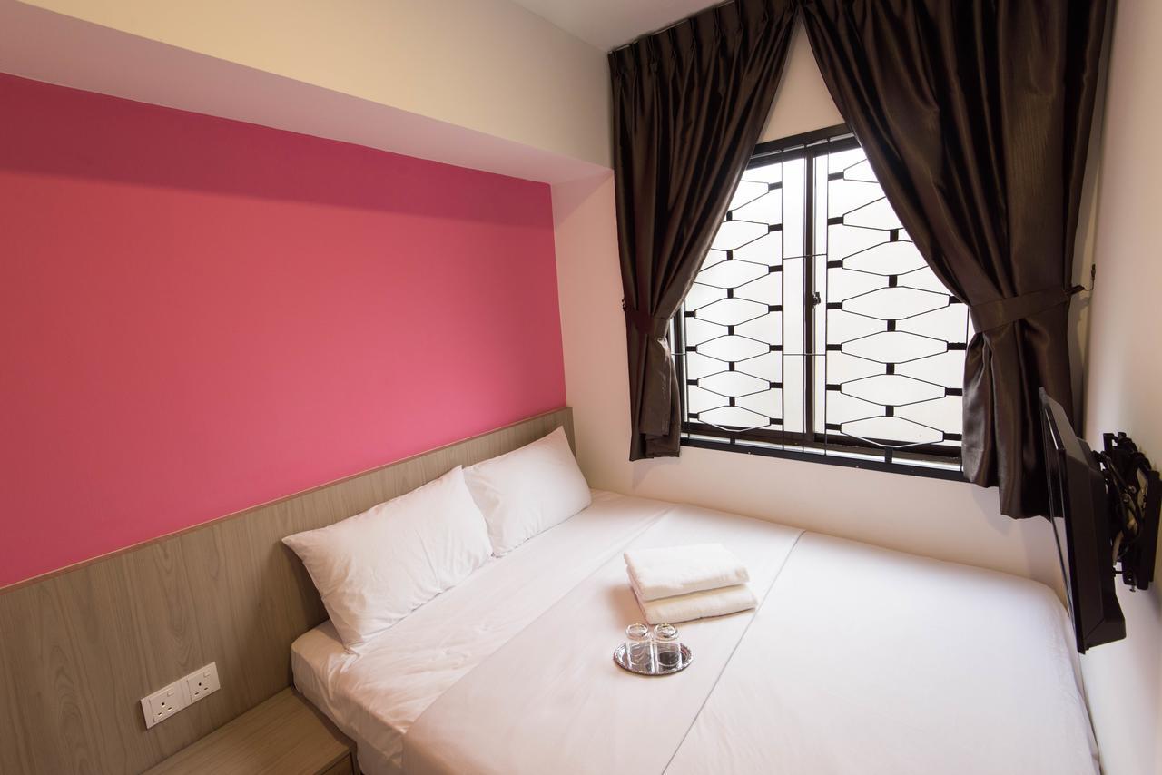 Homestay 21 Hotel Johor Bahru Exterior photo
